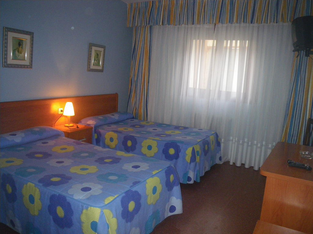 Duque De Osuna Medina De Rioseco Room photo